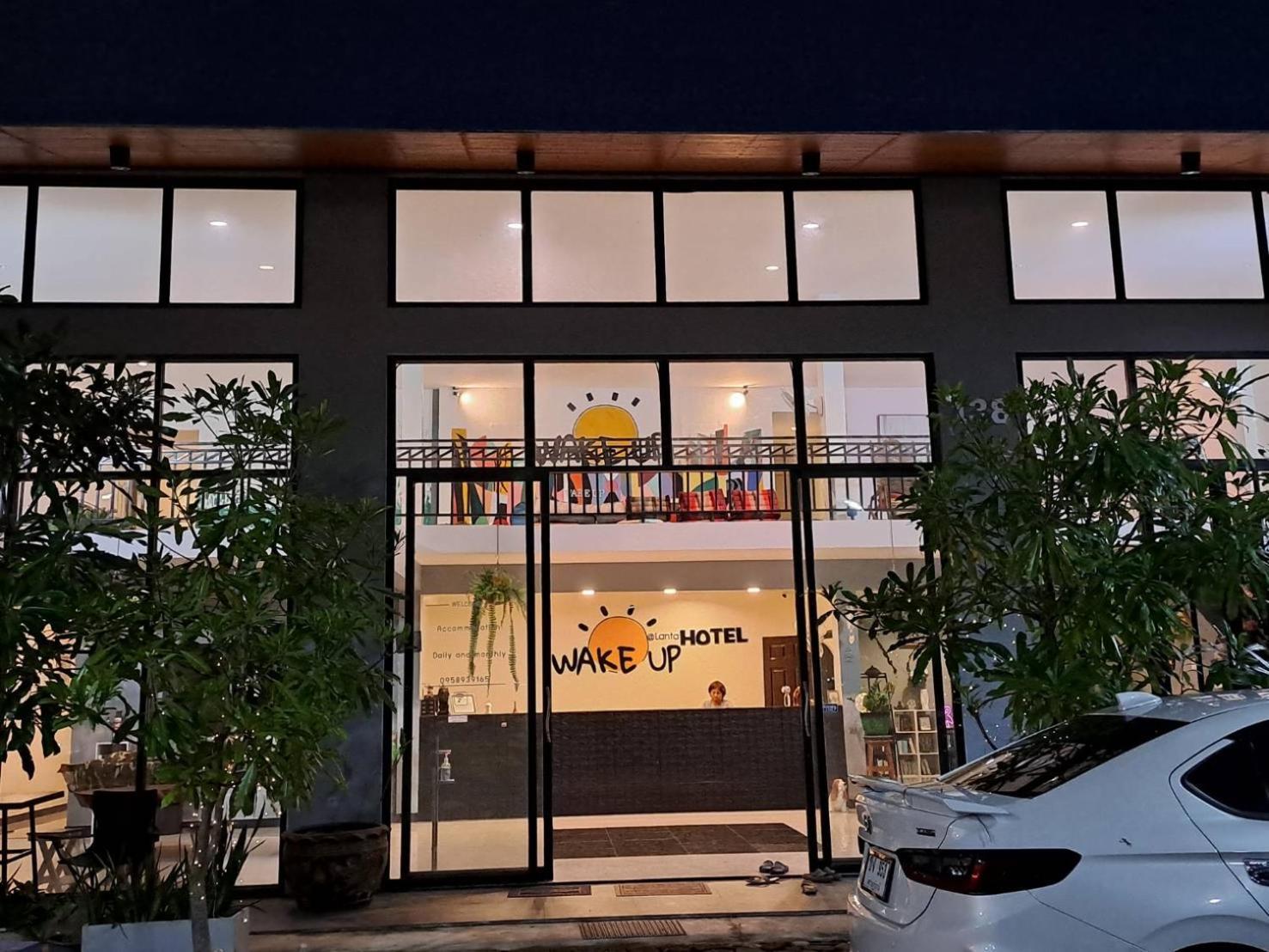 WAKE UP @Lanta Hotel : Cafe Ko Lanta Exterior foto